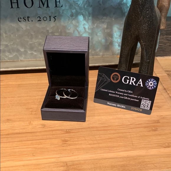 Over 1 ctw Moissanite ring set